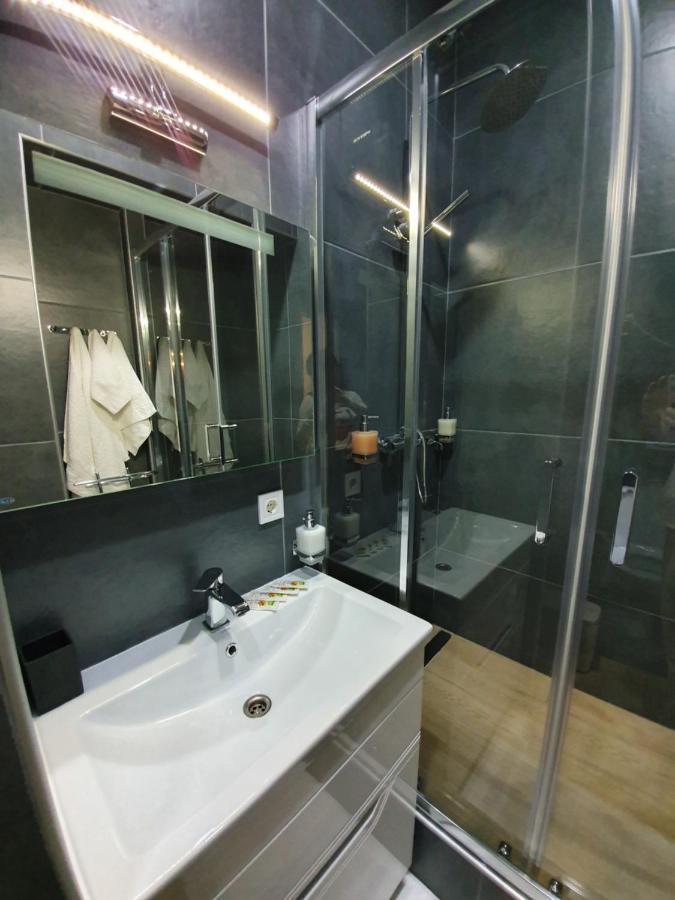 Central Apartments โอเดสซา ภายนอก รูปภาพ